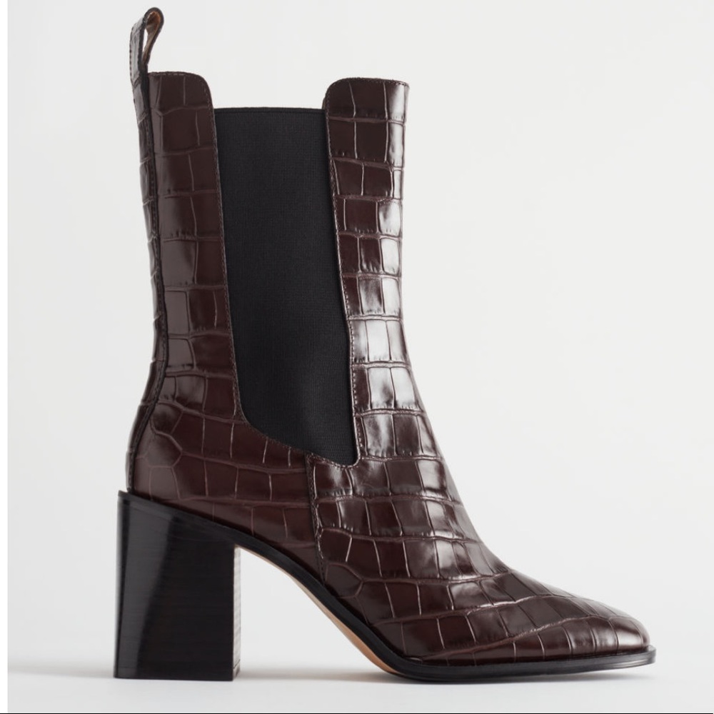 & Other Stories Heeled Leather Chelsea Boots